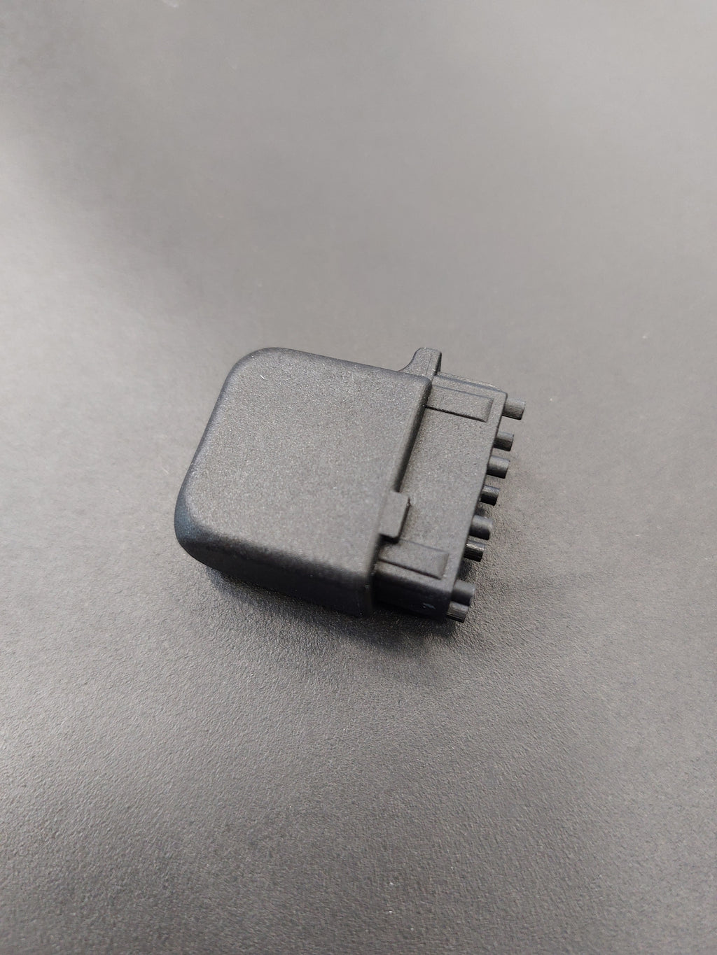 End cap on telescopic shaft for end of spoke, long version, fixation with screw, (since 2017 / 2018) plastic in black, 40 x 20 mm, length 39 mm, for ALBATROS.