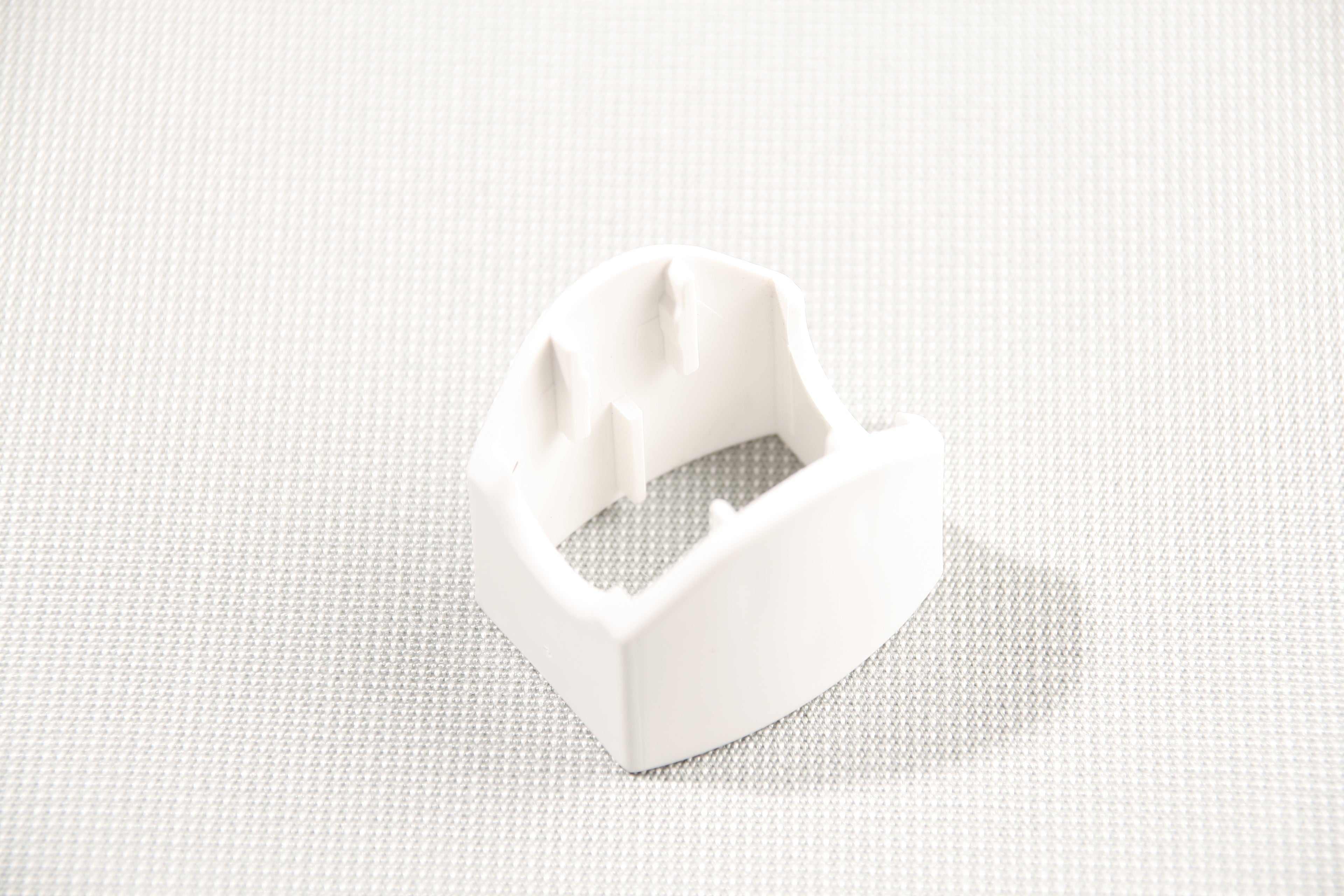Protective cap, for bolt with head on support strut, for frame in RAL 9010, plastic, colour white, (since approx. 2008), 31 x 37 mm, length 33 mm, for SCHATTELLO.